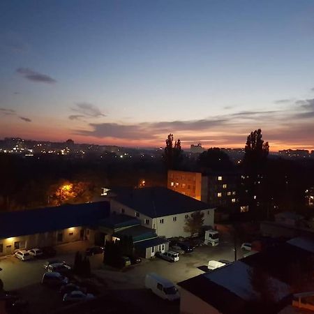 Comfort City Каменец-Подольский Экстерьер фото